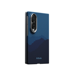 Edge Case - Samsung Galaxy Z Fold8 - Moment · OVER THE HORIZON