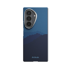 Edge Case - Samsung Galaxy Z Fold8 Ultra - Moment · OVER THE HORIZON