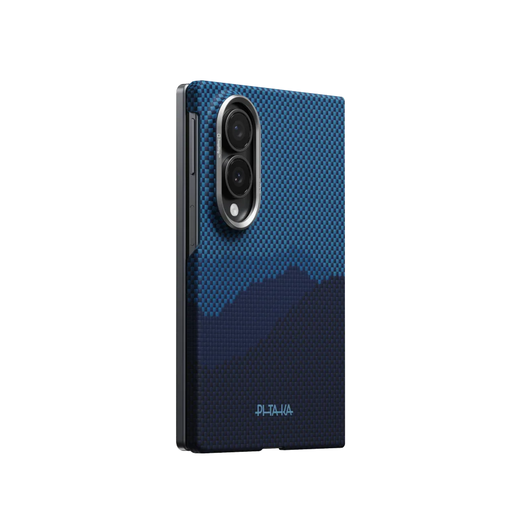 Edge Case - Samsung Galaxy Z Fold8 - Moment · OVER THE HORIZON