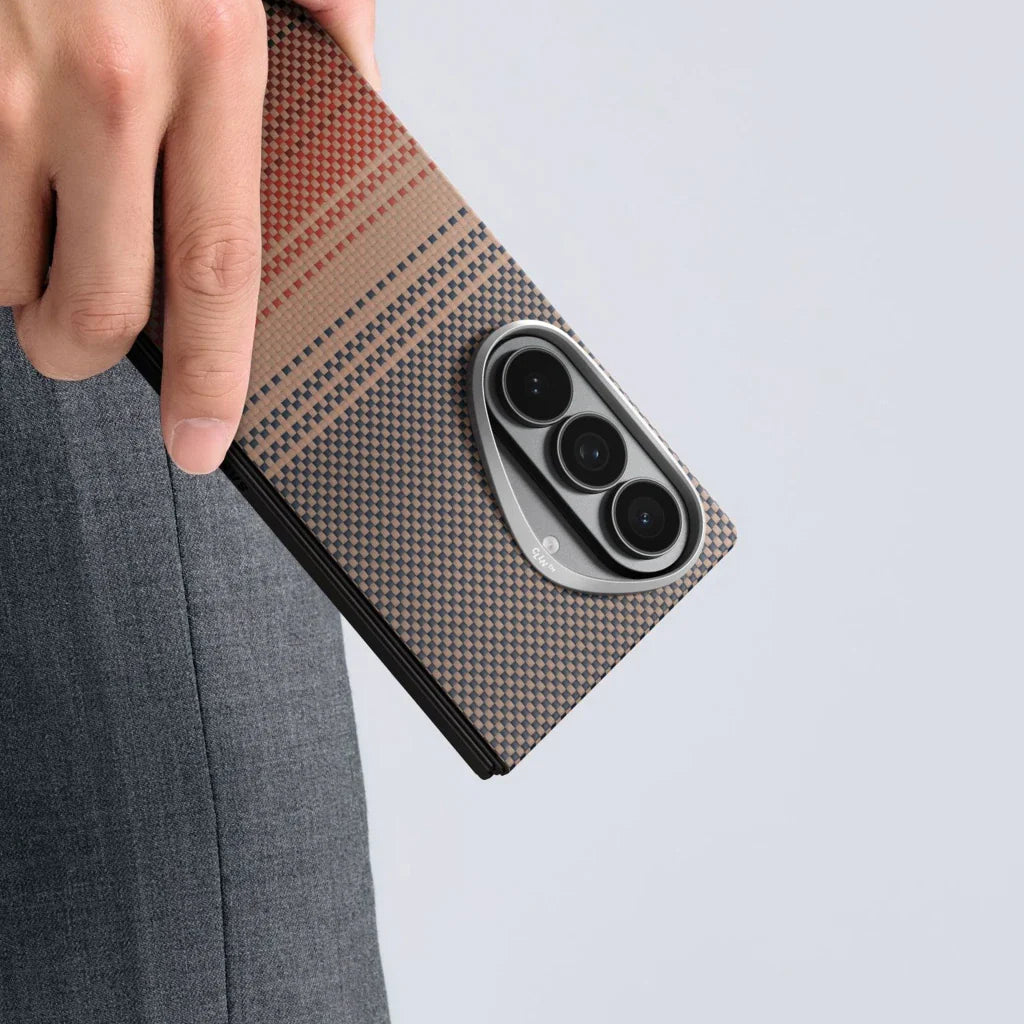 Edge Case - Samsung Galaxy Z Fold8 - Moment · Sunset