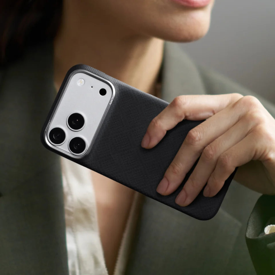 Edge Case for iPhone 18 Series - Lava Black (PitaTap™)
